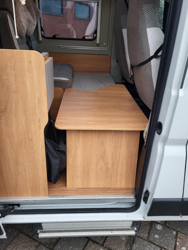 Extra bed voor Pössel camper, Particulier