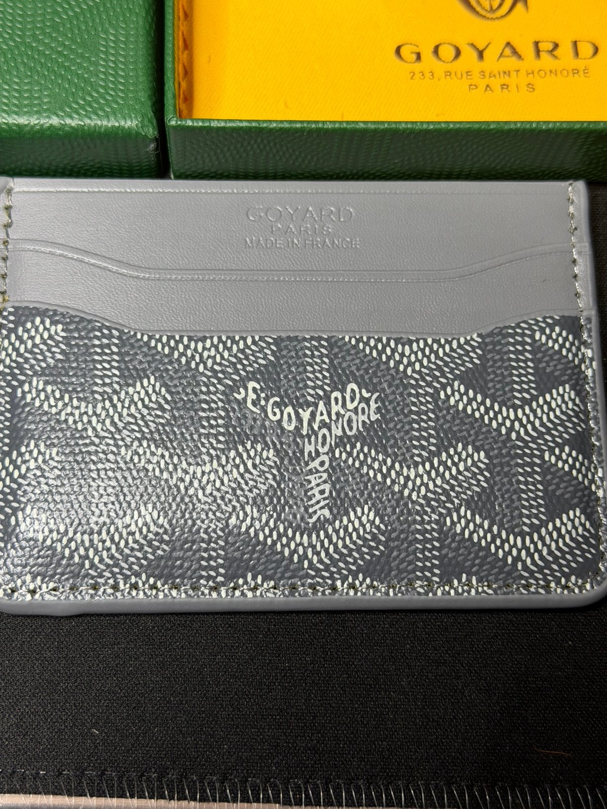 Goyard kaarthouder, Verzenden, Zo goed als nieuw, Grijs