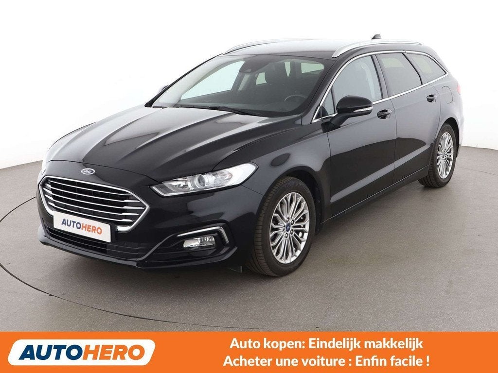 Ford Mondeo 2.0 TDCi EcoBlue Titanium (bj 2020, automaat), Auto's, Stof, Gebruikt, Mondeo, Zwart