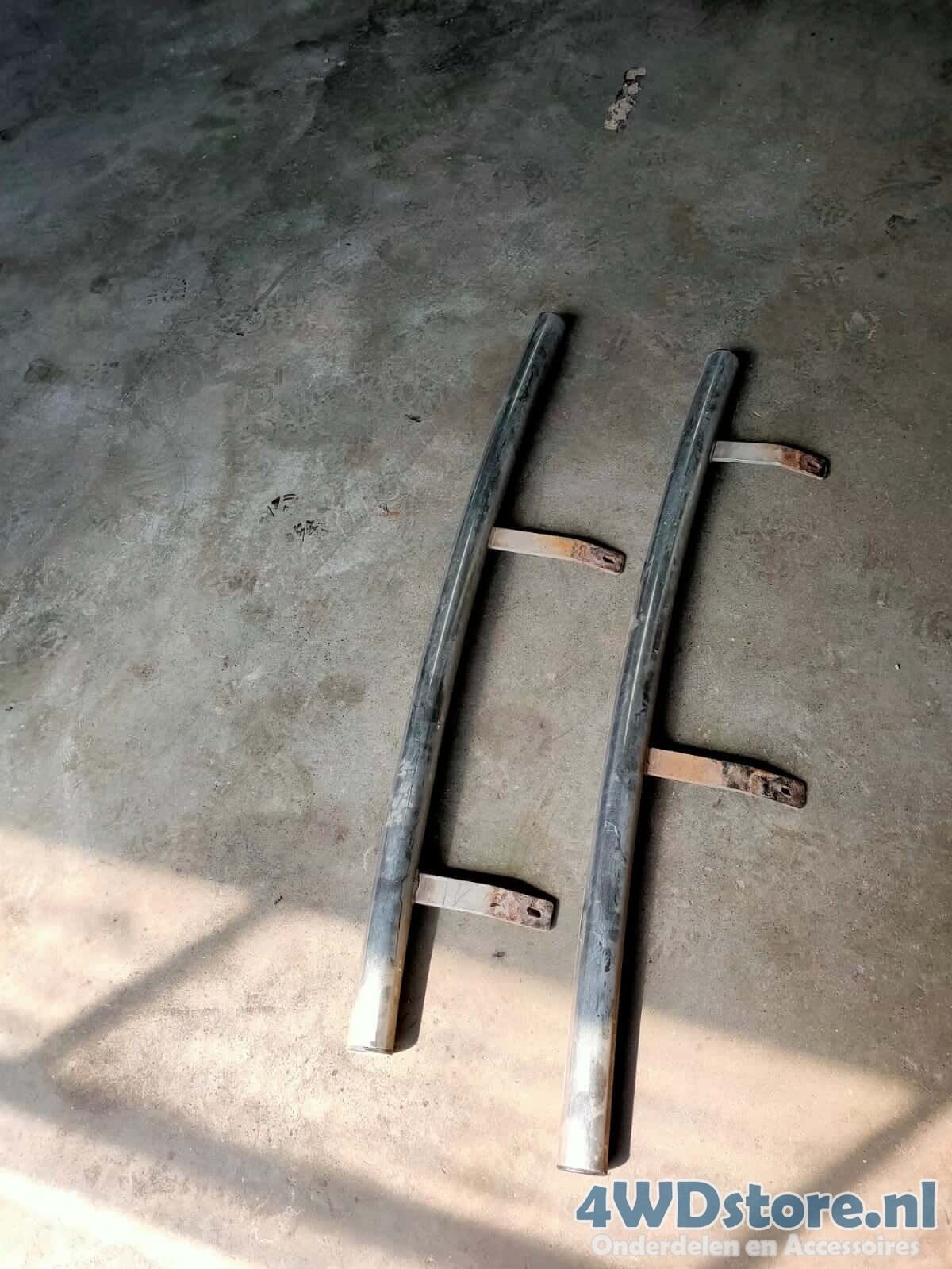 Nissan Patrol Y61 Sidebar finishers, Ophalen, Gebruikt, -, -
