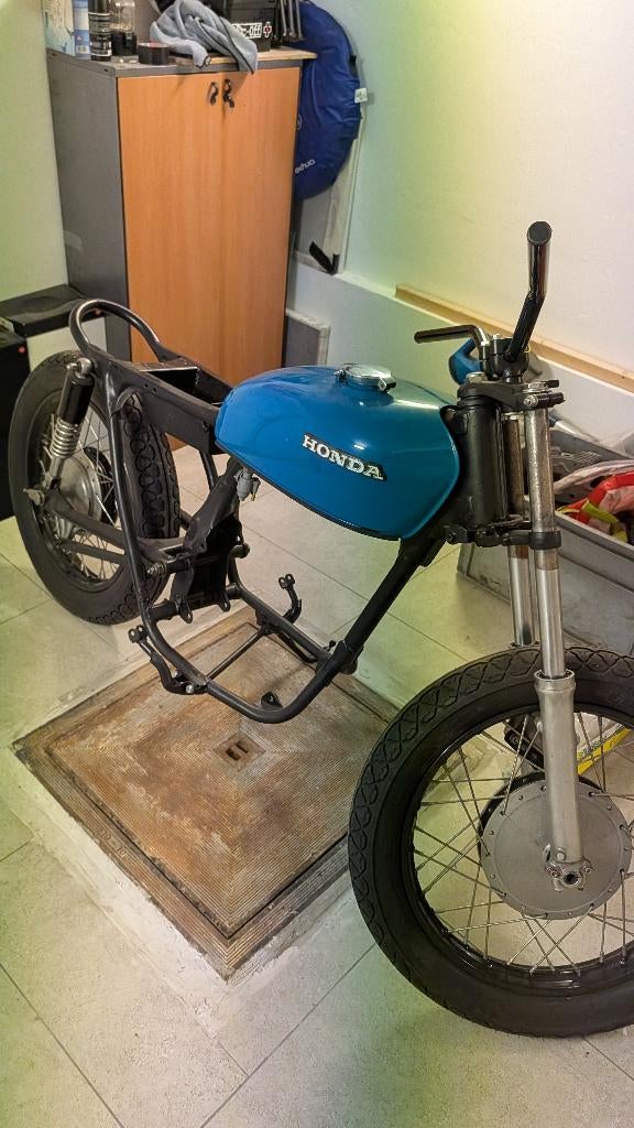 Honda cb350t in onderdelen, Motoren, Ophalen, Gebruikt