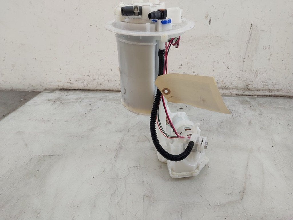 BRANDSTOFPOMP ELECT. Toyota Corolla Cross (|7702016240|), Auto-onderdelen, Brandstofsystemen, Toyota, Gebruikt