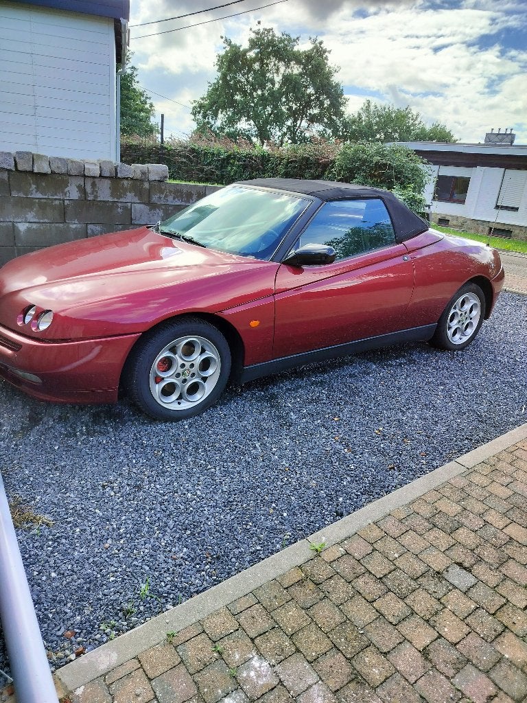 Alfa Roméo Spider 916, Autos, Cuir, Achat, 110 kW, Cabriolet