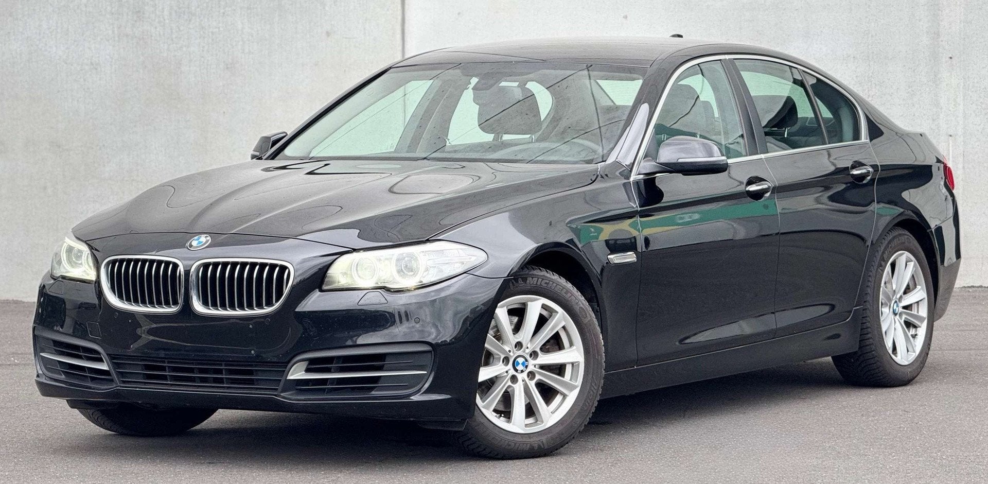 BMW 518 518 dA EXPORT ONLY, Autos, 100 kW, Entretenue par le concessionnaire, Automatique, 119 g/km