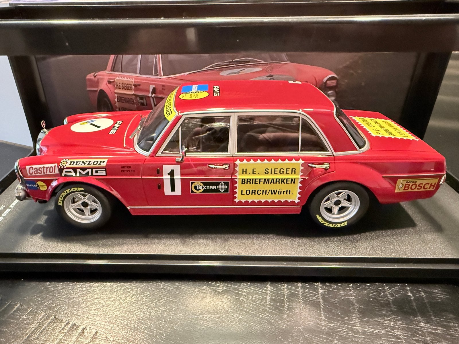 MERCEDES BENZ 300 SEL AMG 6,8 #1 24H NURBURG WERK83 18030002, Hobby & Loisirs créatifs, Voitures miniatures | 1:18, Enlèvement ou Envoi