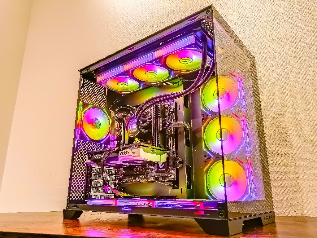 Ultieme RTX Gaming pc!! R7 5800X RTX 5060TI Gloednieuw!!, Neuf, 32 GB, Virtual Reality, 4 Ghz ou plus
