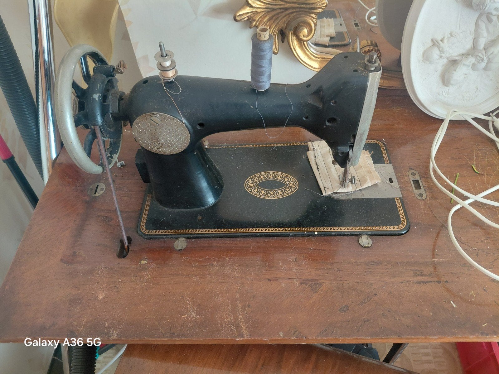 antieke trapnaaimachine, Antiek en Kunst, Antiek | Naaimachines, Ophalen