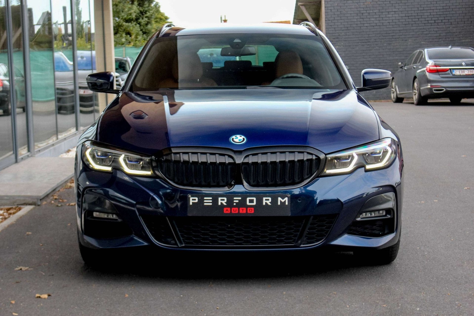 BMW 330 e*TOURING*M-SPORT*PLUG-IN HYBRID*292PK*LASERLICHT*TR, Autos, 215 kW, Achat, Euro 6, 5 portes