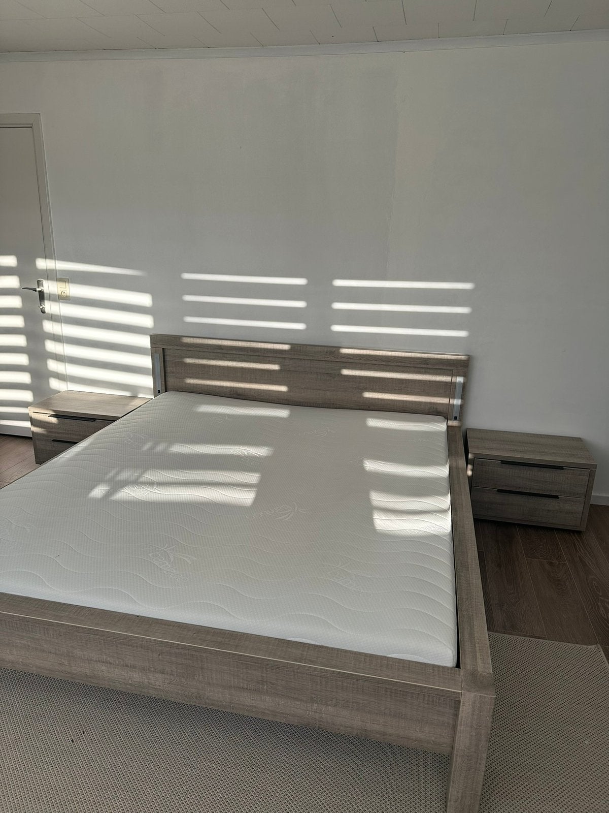 Bed te koop + 2 nachtkasten, Maison & Meubles, Enlèvement