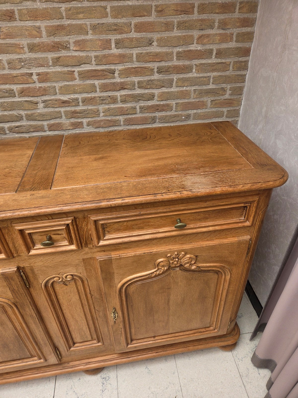 buffet L225 H 106 D52, Enlèvement