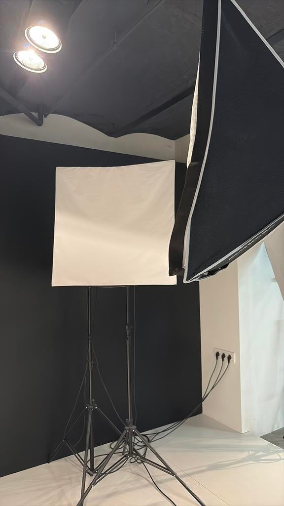 Foto studio, Audio, Tv en Foto, Ophalen, Zo goed als nieuw