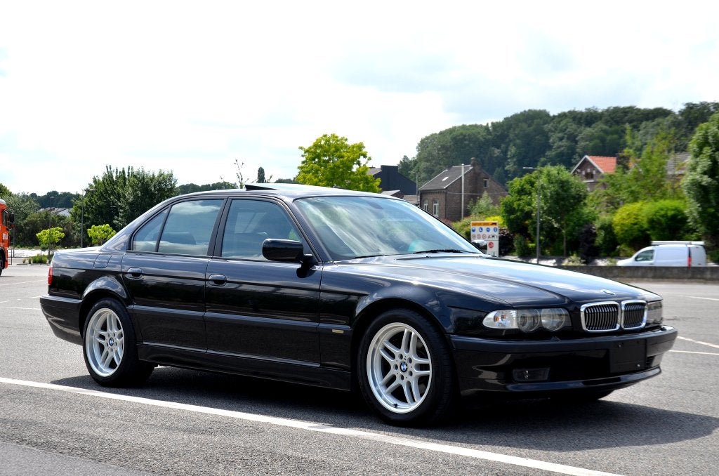 BMW 735 i V8 E38 M Sportpakket Shadowline, Auto's, 7 Reeks, Leder, Bedrijf, Berline