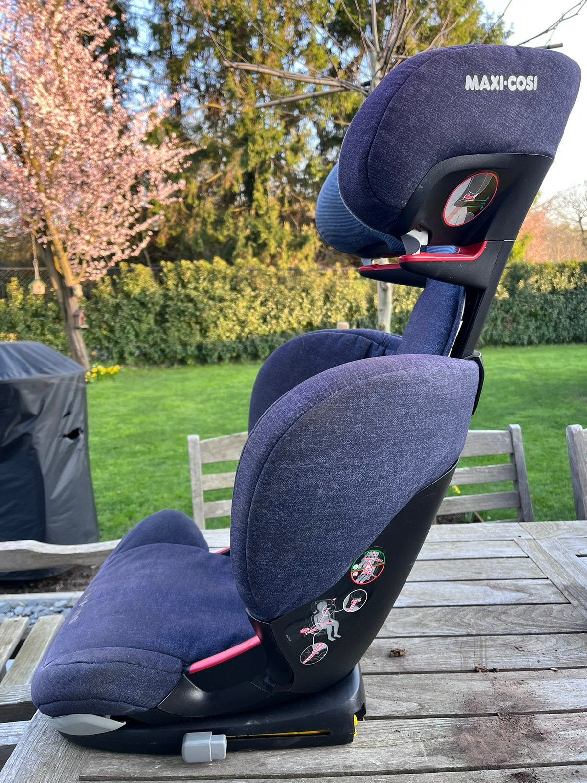 Maxi cosi meegroeistoel, Kinderen en Baby's, Autostoeltjes, Ophalen, Verstelbare rugleuning, Gebruikt, 15 t/m 36 kg