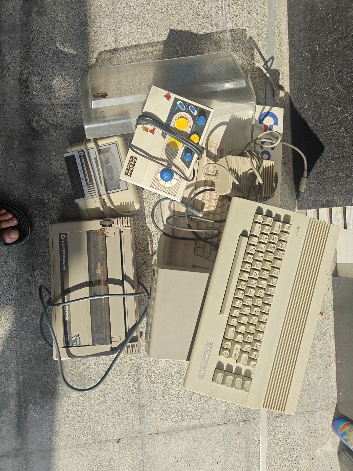 commodore 64 ,met floppy drive en printer ...., Computers en Software, Ophalen