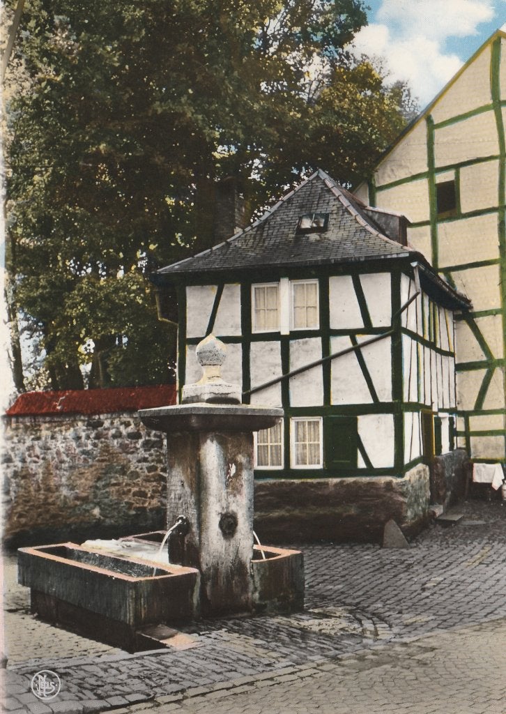 STAVELOT -  Oud Hoekje in Rue Haute, Verzamelen, Ophalen of Verzenden, Ongelopen, Luik