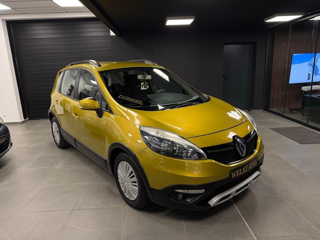 RENAULT XMOD MEGANESCENIC 2014 DIESEL 142.000 NIEUW STAAT, Auto's, Renault, Bluetooth, Euro 5, Overige kleuren, Bedrijf