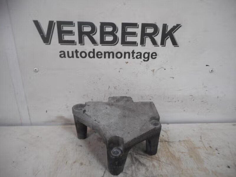 MOTORSTEUN RECHTS Opel Corsa C (F08 / 68) (9191991), Bahnhofsplatz 65423 Rüsselsheim am Main, DE, Gebruikt, Opel, Opel Automobile GmbH