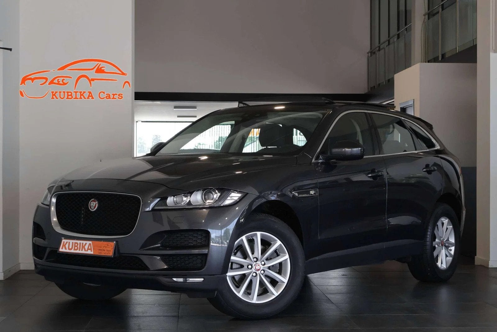 Jaguar F-Pace 2.0 T AWD Carplay Pano Leder Trekhaak Garantie, Auto's, Jaguar, Automaat, 1869 kg, Gebruikt, 4 cilinders