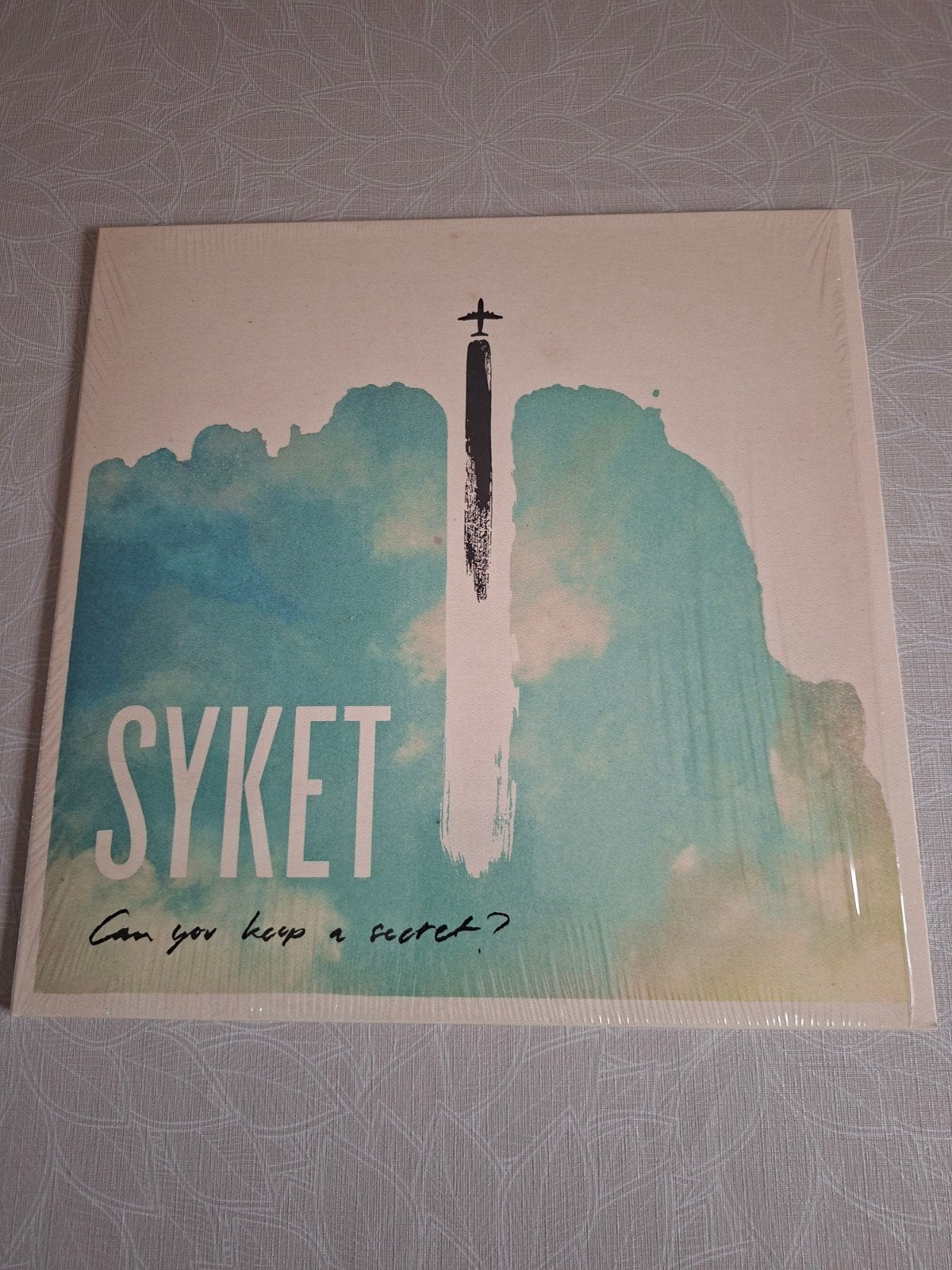 Syket - Can you keep a secret?, Ophalen of Verzenden