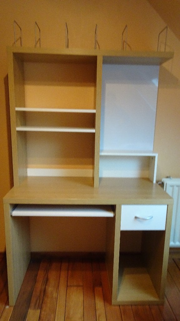 joli bureau, Enlèvement, Comme neuf