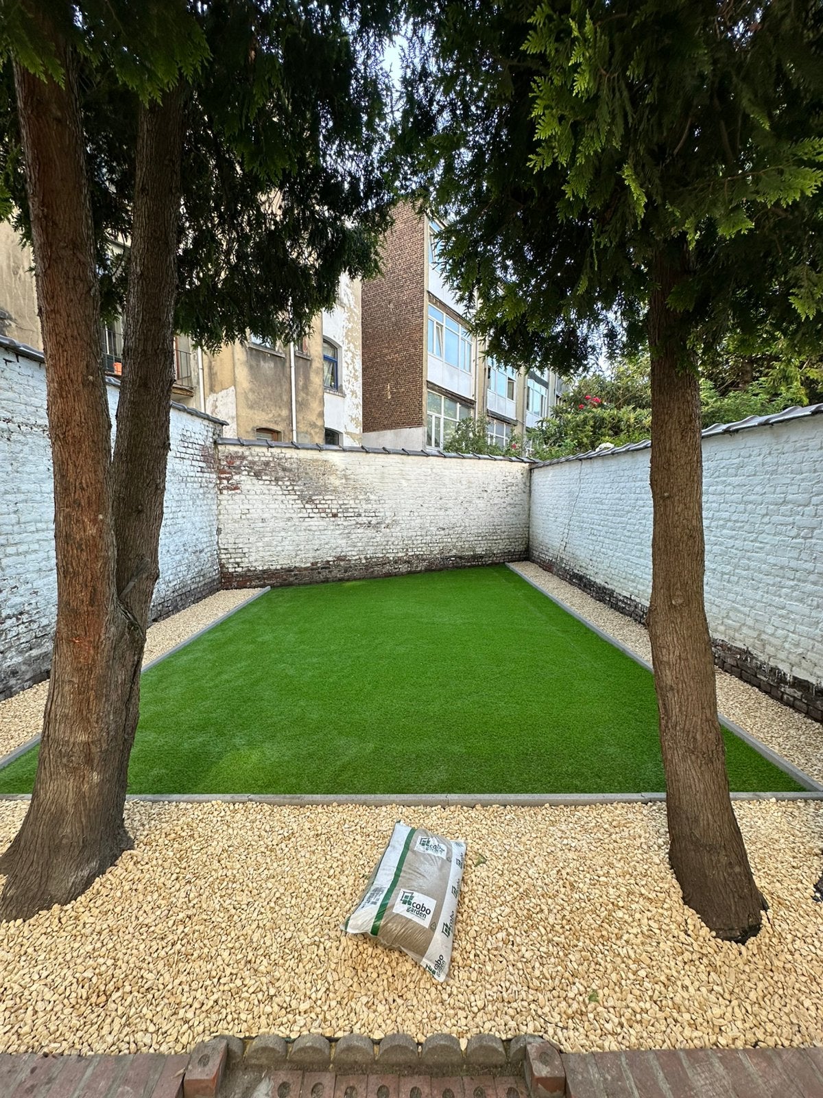 Jardinier, Jardin & Terrasse, Enlèvement ou Envoi