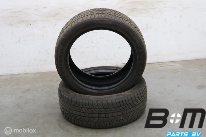 2 x 2354518 94V Conti WinterContact TS870P met 4mm 235 45 18, Auto-onderdelen, Banden en Velgen, 18 inch, Gebruikt, Winterbanden