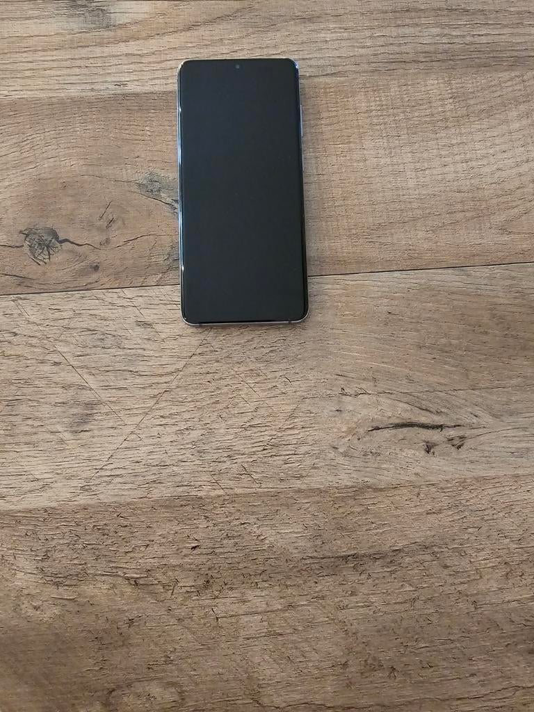 Samsung S20, Ophalen