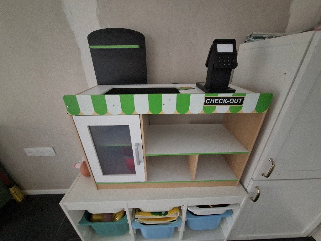Marchande enfant, Enfants & Bébés, Jouets | Jouer aux cuisines, Enlèvement, Utilisé, Bois, Jouer à la cuisine