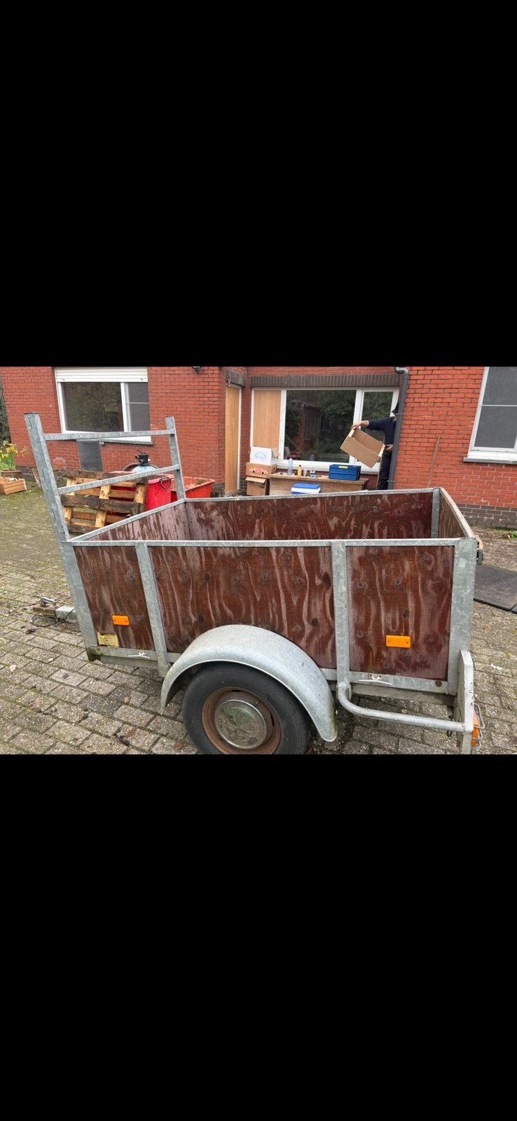 Kleine Aanhangwagen, Enlèvement, Comme neuf