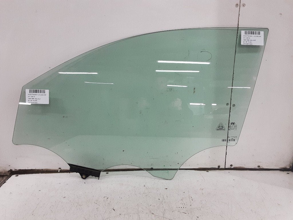 VITRE AVANT GAUCHE Hyundai Tucson (TL) (01-2015/05-2023), Autos : Pièces & Accessoires, Hyundai Motor Deutschland GmbH, Kaiserleipromenade 5
63067  Offenbach am Main, DE