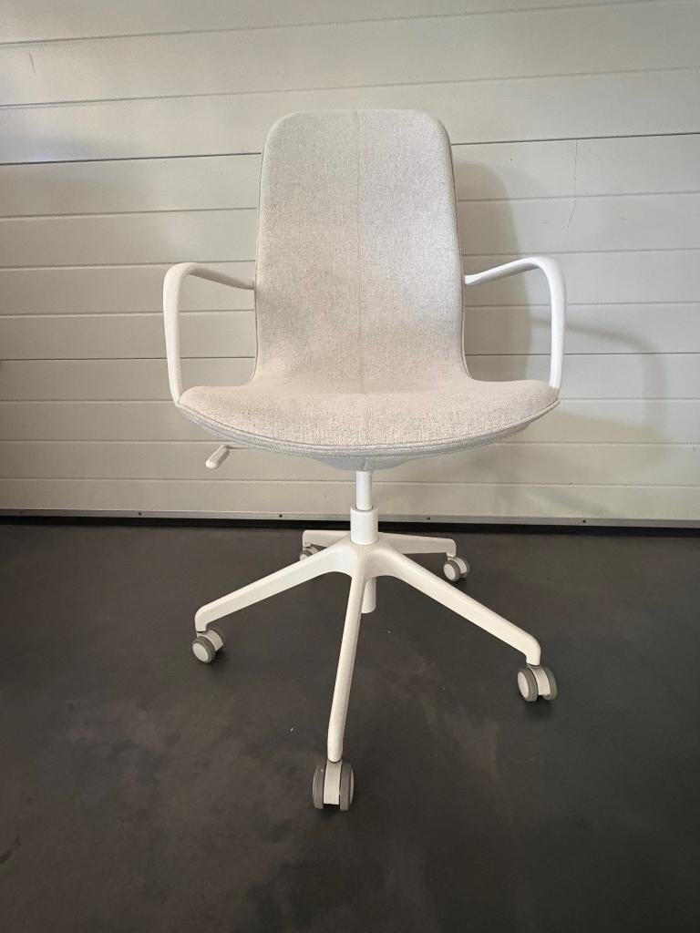 2 bureaustoelen à 95€ per stoel, Beige, Comme neuf, Enlèvement, Chaise de bureau