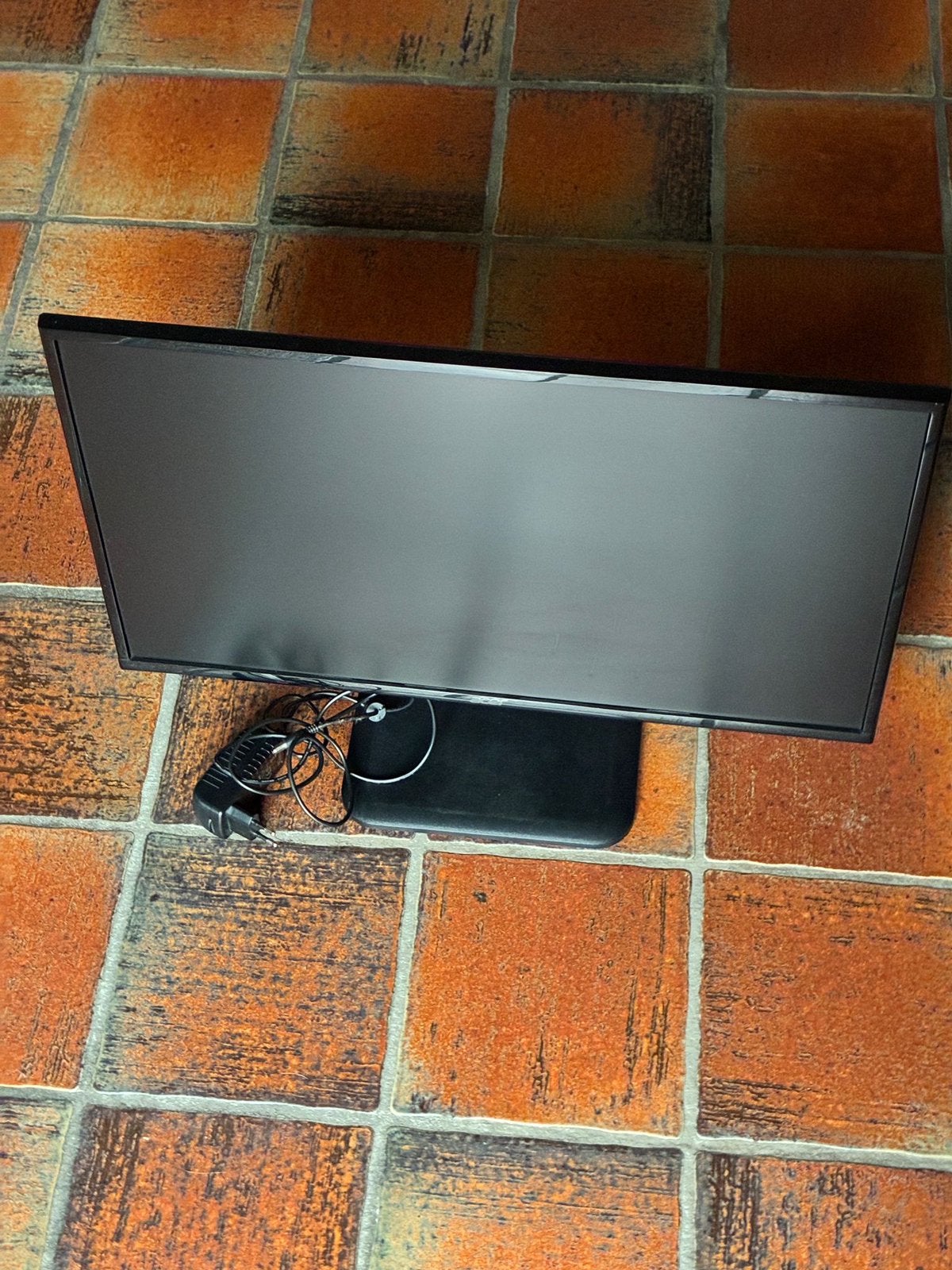 2x Monitor Acer EK240Y, Computers en Software, Monitoren, Ophalen, Kantelbaar, Zo goed als nieuw, 61 t/m 100 Hz