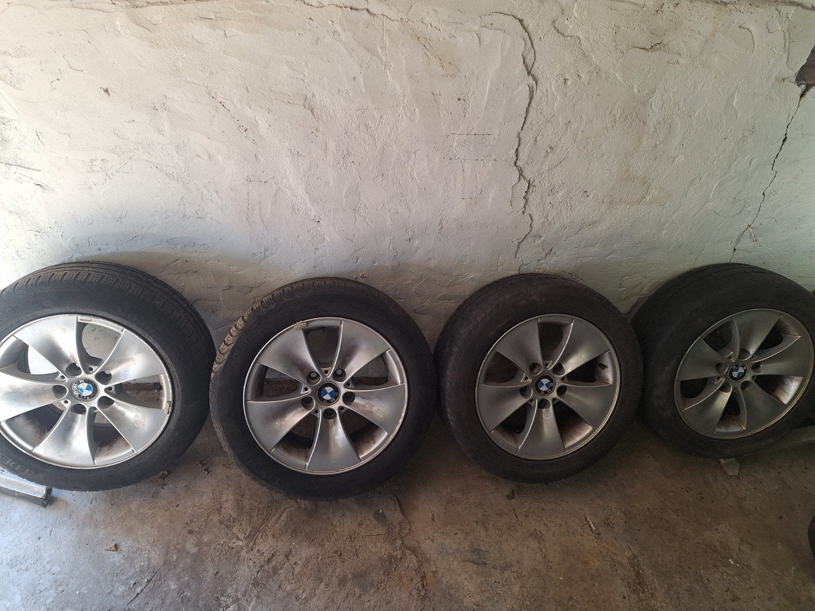 bmw velgen, Ophalen, Band(en)
