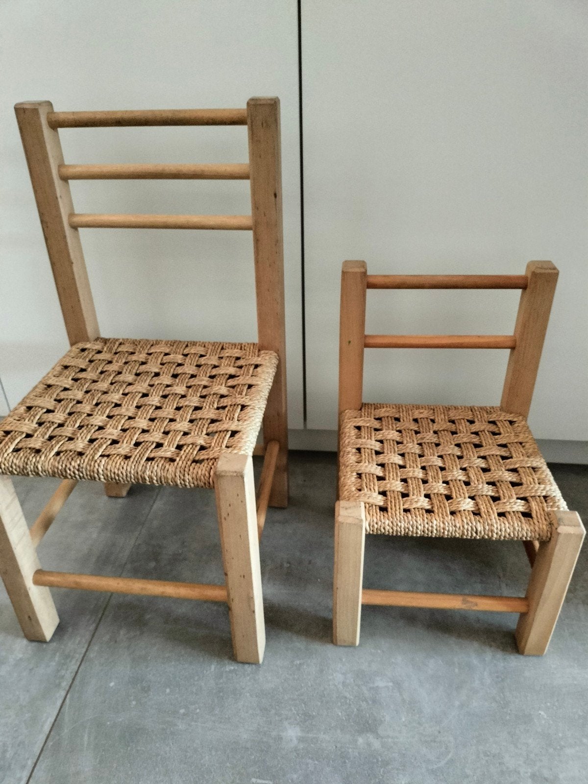houten kinderstoeltjes, Kinderen en Baby's, Kinderkamer | Tafels en Stoelen, Ophalen