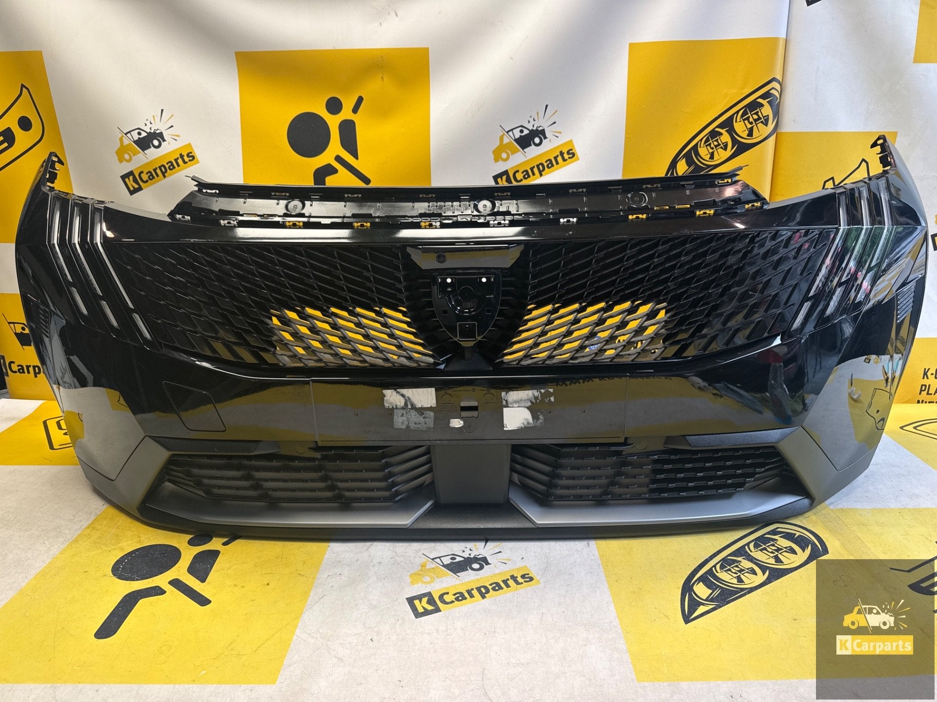 Pare-chocs avant complet pour Peugeot 5008 et 3008 III ! E-3, Info@fabrikant.eu, Fabrikant BV, Pare-chocs, Fabrikantstraat 1
1000 AA  Amsterdam, NL