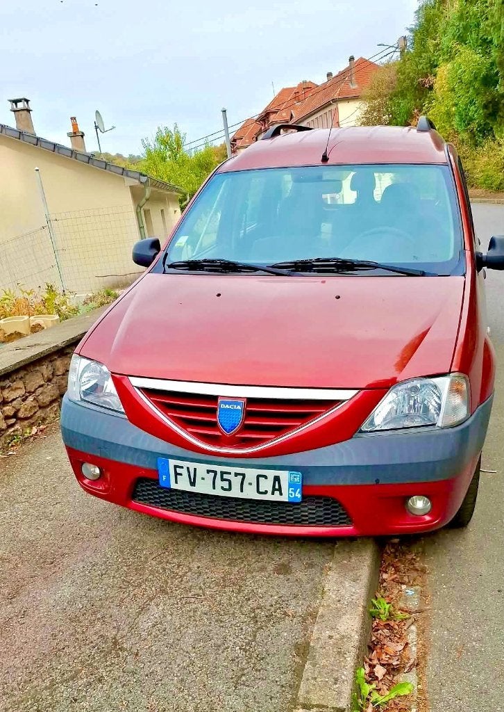 Dacia logan, Rouge, Achat, Boîte manuelle, Logan
