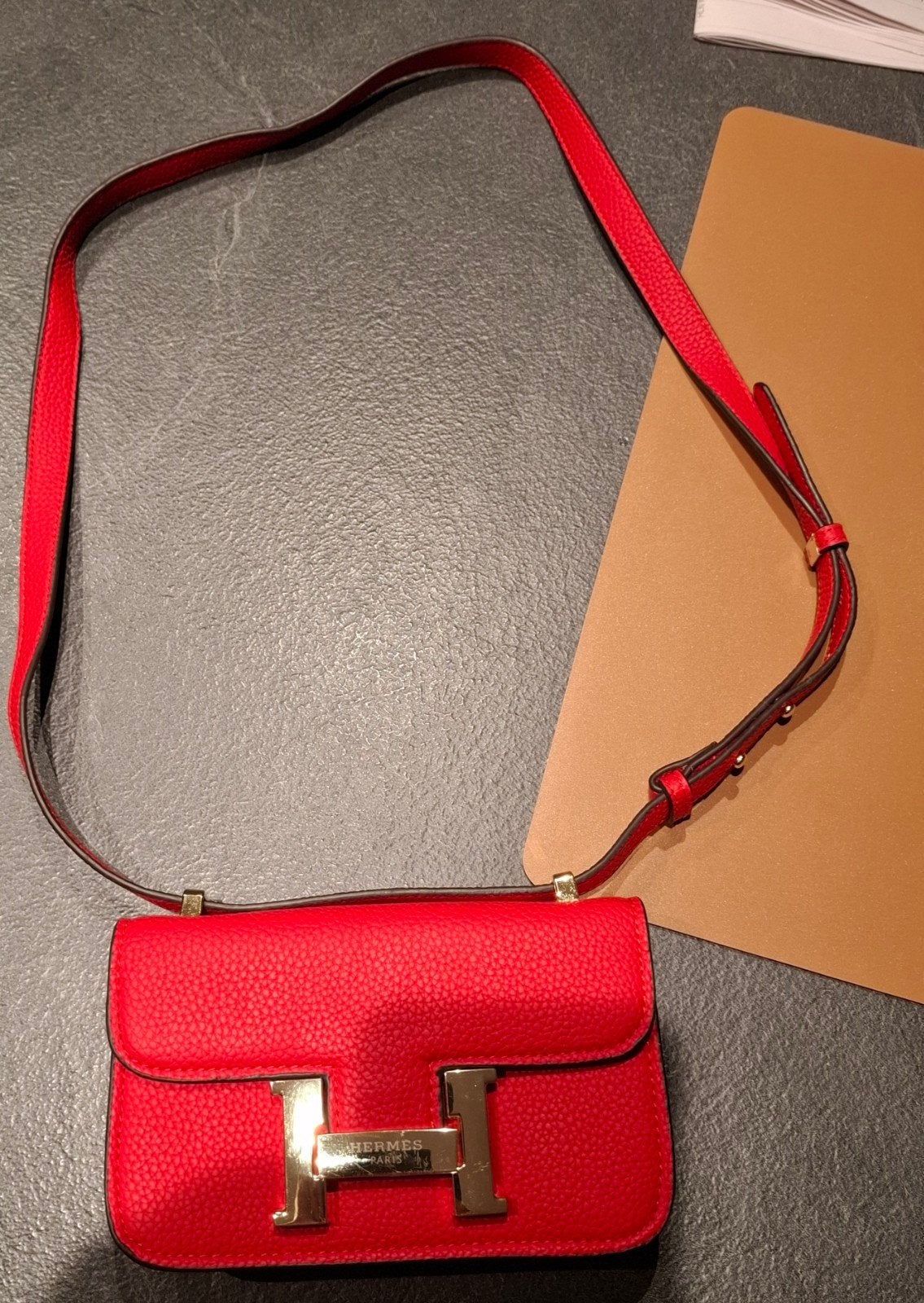 joli sac à bandoulière/à main, Rouge, Autres marques, Cuir, Enlèvement ou Envoi
