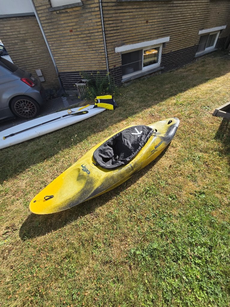 Wildwaterkajak Zelezny Wigo, Watersport en Boten, Kajaks, Ophalen, Gebruikt, 1-persoons