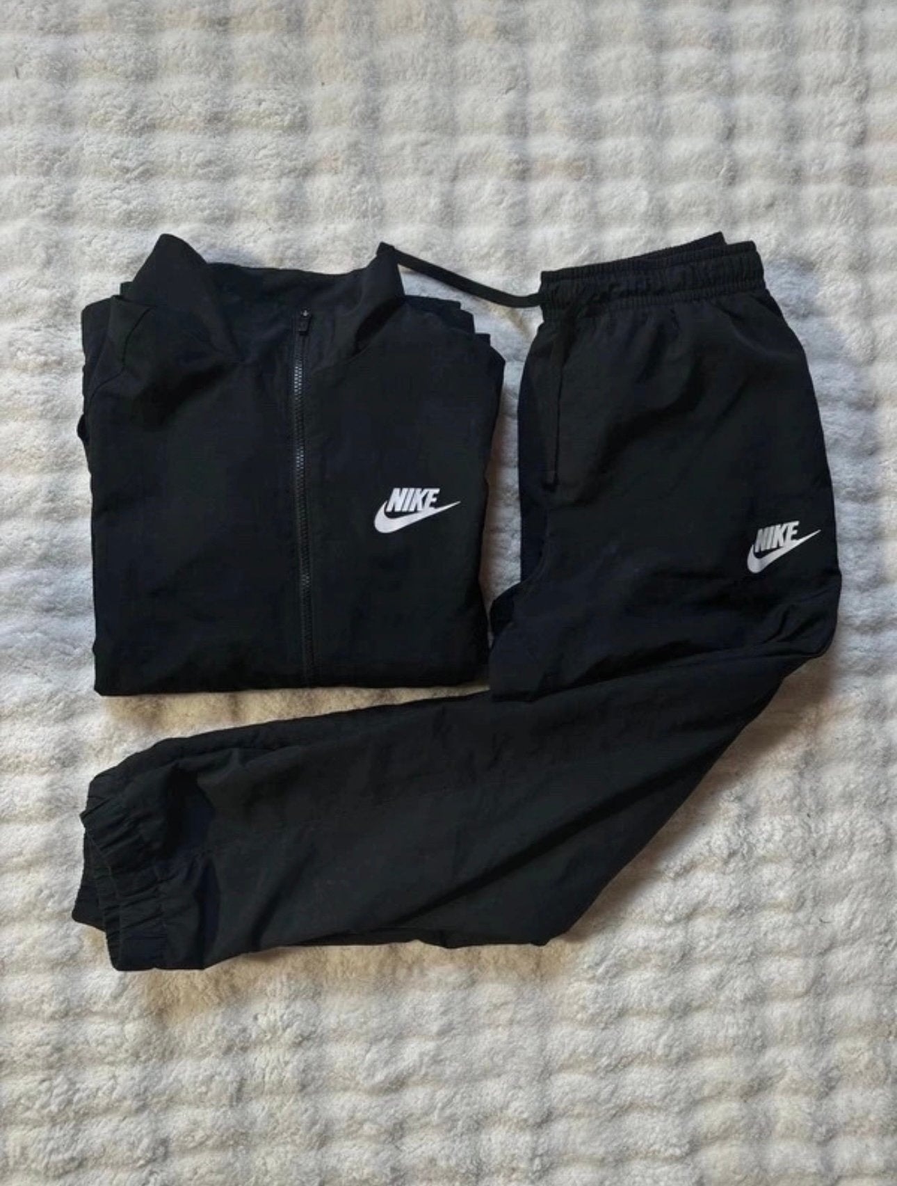 Ensemble Nike Noir taille M sportswear streetwear, Enlèvement ou Envoi, Général, Comme neuf, Taille 48/50 (M)