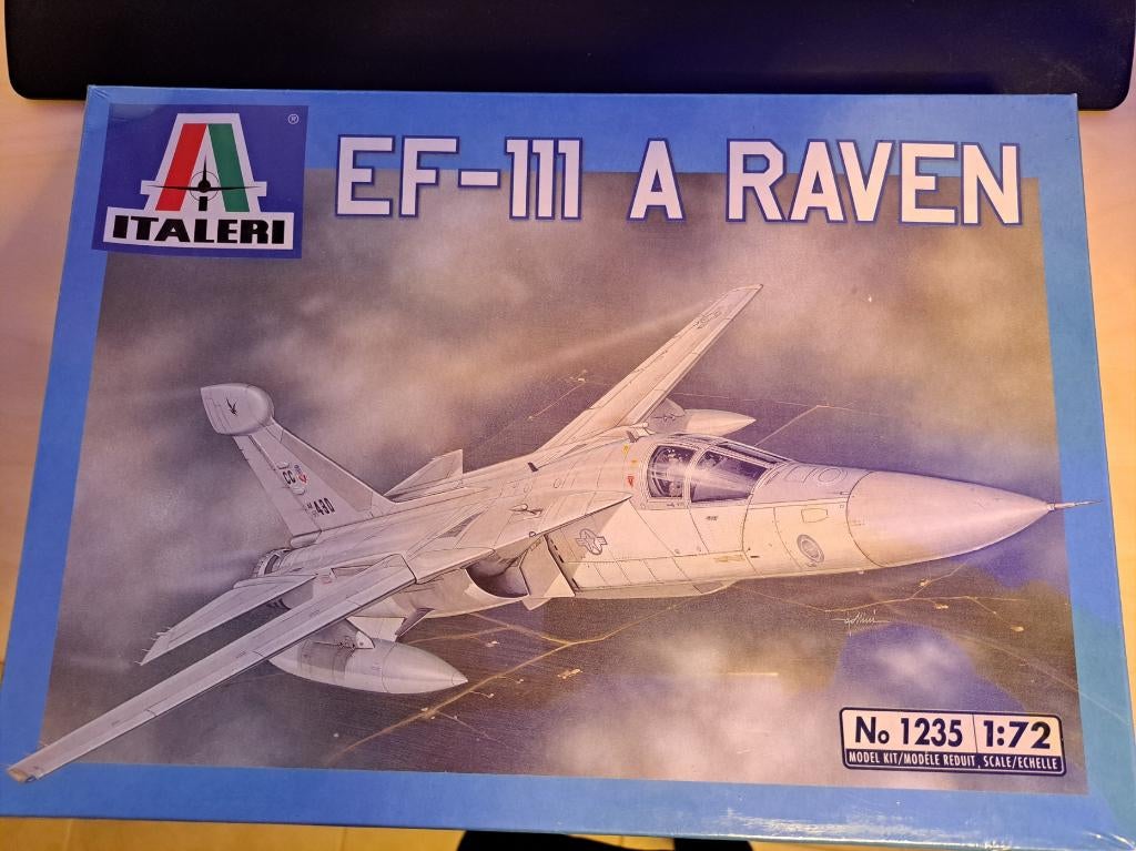 Italeri | Nr. 1235 | 1:72 - EF-111 A Raven (Sealed), Hobby en Vrije tijd, 1:72 tot 1:144, Italeri, Ophalen of Verzenden, Italeri