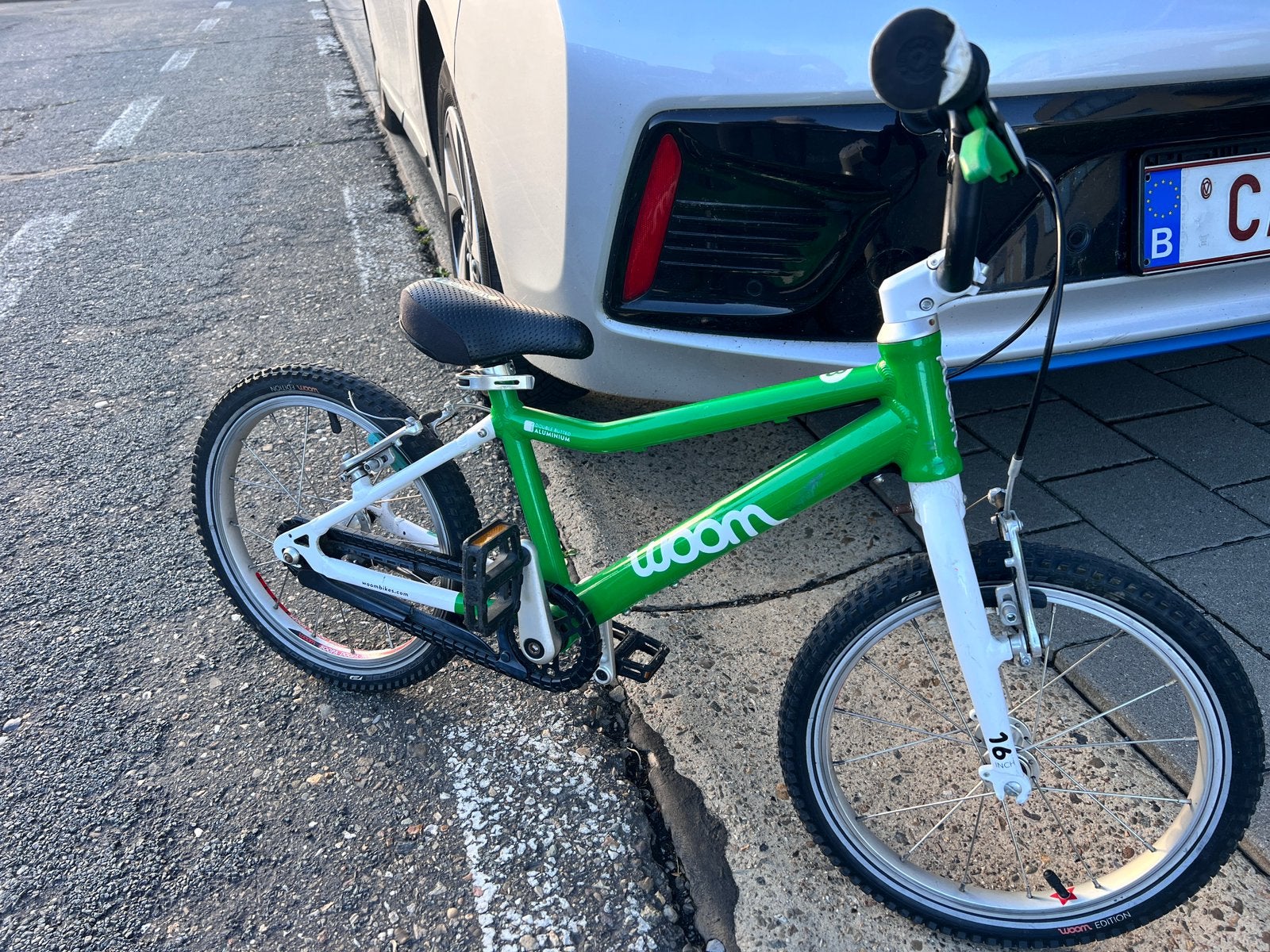 WOOM GO 3 VERT 16 POUCES VELO - ALU / COMME NEUF !, Vélos & Vélomoteurs, Vélos | Vélos pour enfant, Enlèvement, Comme neuf, Frein sur jante