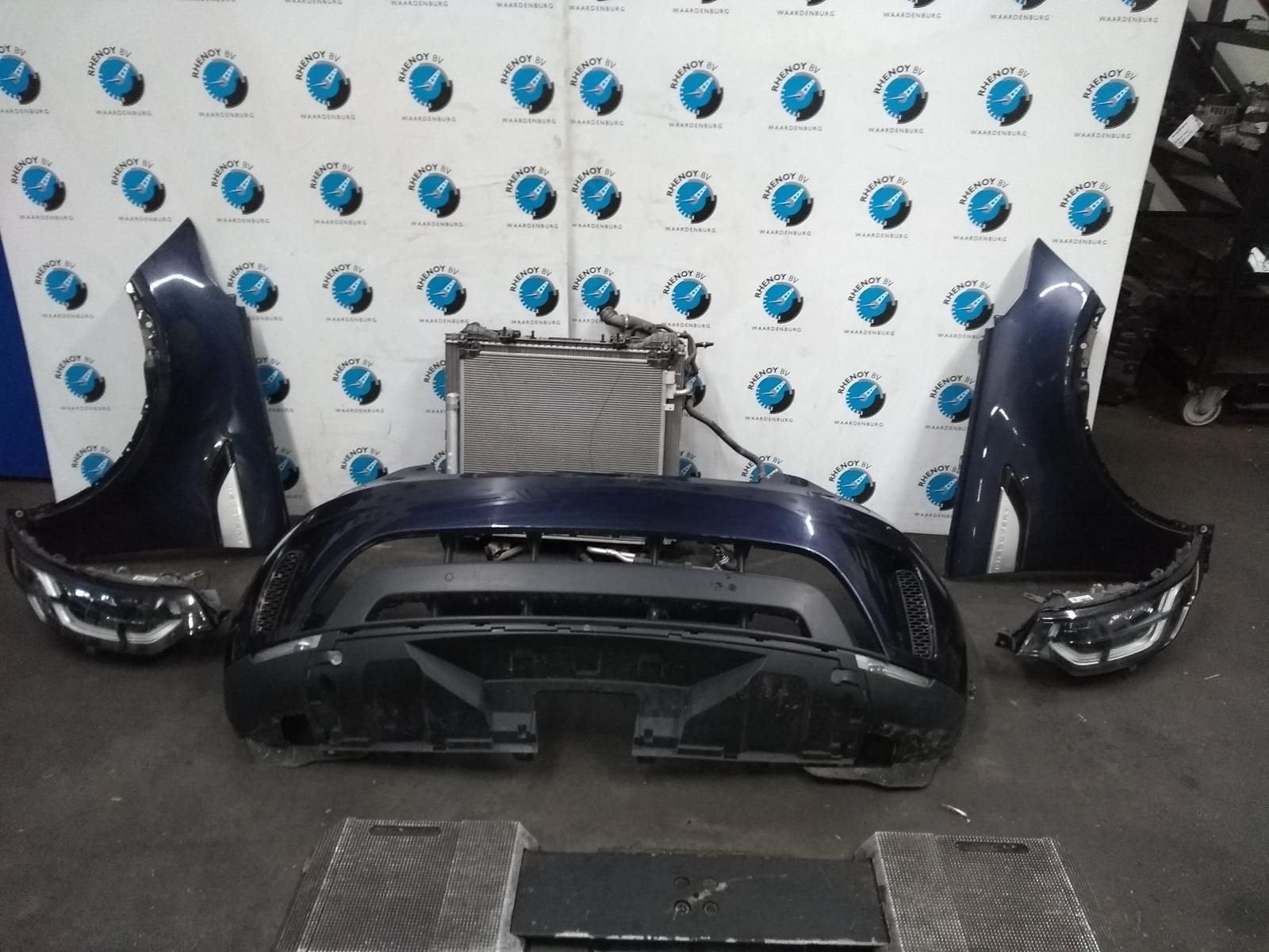 Voorkop Discovery 2.0 Benz  engels RHD  2019  (plaatwerk koe, Ophalen, Gebruikt, -, -