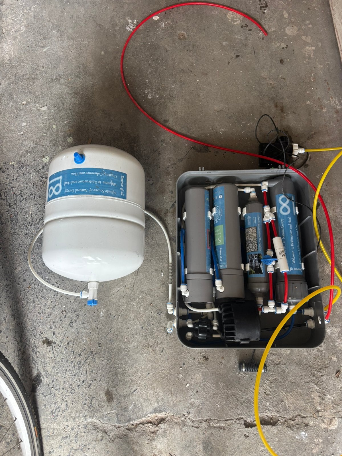 Waterzuiveringsinstallatie / waterfiltersysteem met drukvat, Electroménager, Adoucisseurs d'eau, Enlèvement, Utilisé