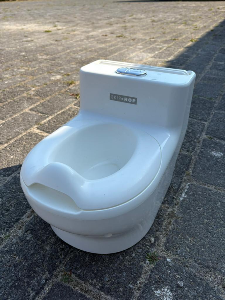 Plaspotje skip hop, Kinderen en Baby's, Badjes en Verzorging, Ophalen, Zo goed als nieuw