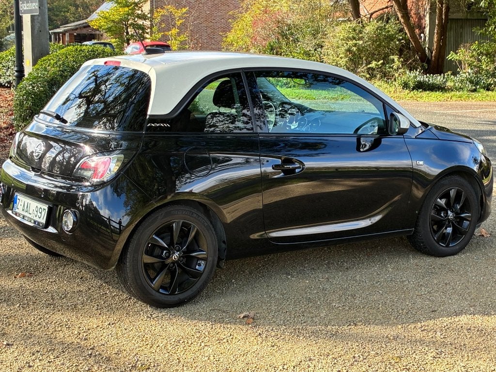 Opel Adam 1.2 benzine. perfecte staat! Vele opties., Auto's, Voorwielaandrijving, Dealer onderhouden, 4 cilinders, Zwart