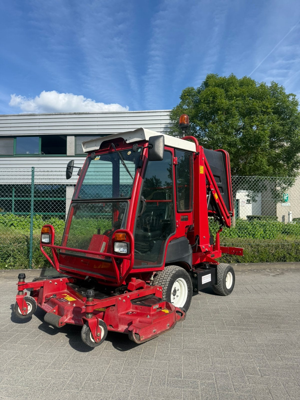 Toro 3280d 4x4 hoogkipper zitmaaier diesel, Enlèvement, Utilisé, Démarrage électrique, 120 cm ou plus