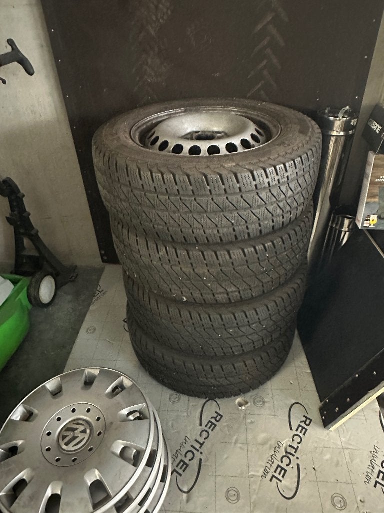 Winterband op stalen velg 16 inch voor VW Transporter, 16 pouces, Véhicule utilitaire, Pneu(s), Enlèvement
