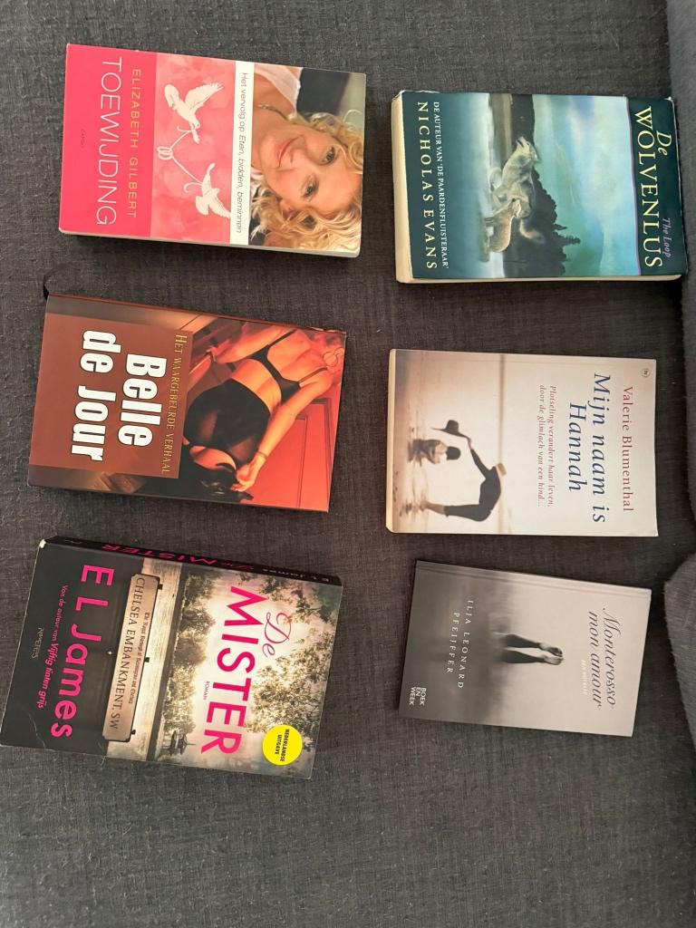 Set romans / boeken, Ophalen, Zo goed als nieuw