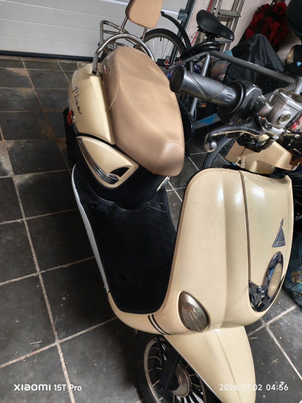 Bromfiets klasse A, Ophalen