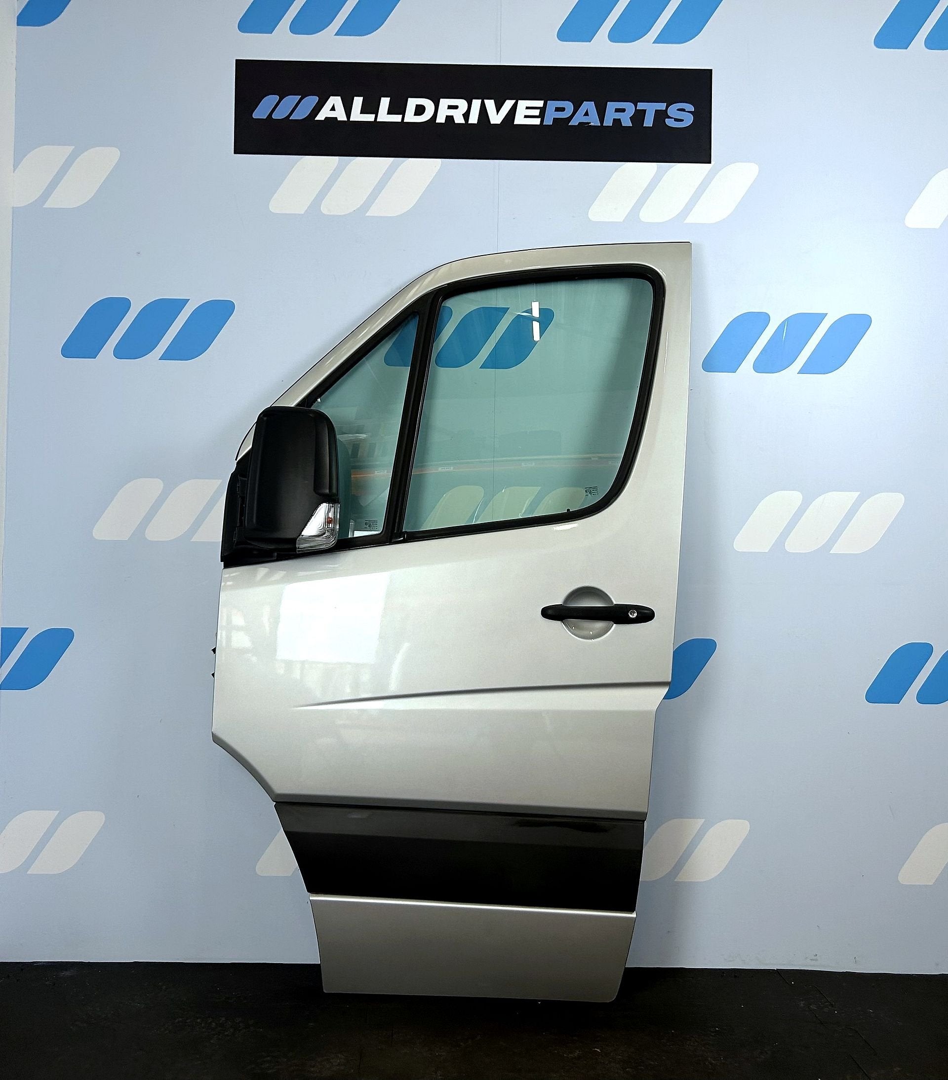 Mercedes Sprinter voorportier links zilvergrijs A9067200005